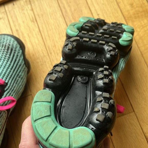 Miami Beach Vapor Max Size 10 - Picture 2 of 5